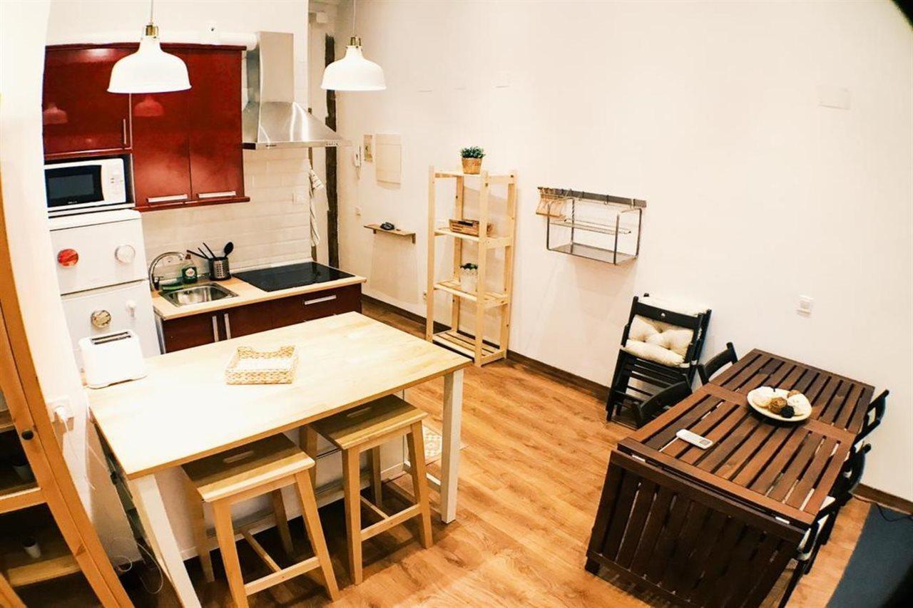 Lollipop Flats City Center Suite II มาดริด ภายนอก รูปภาพ
