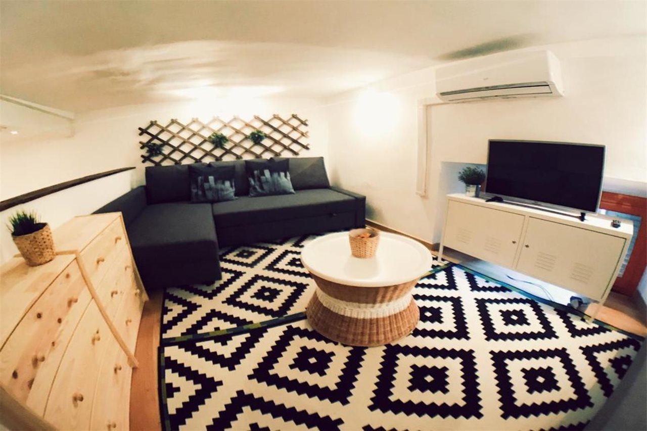 Lollipop Flats City Center Suite II มาดริด ภายนอก รูปภาพ