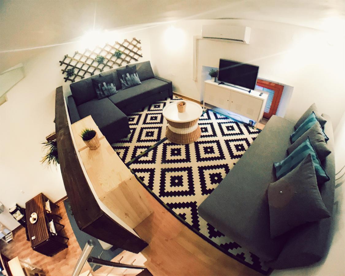 Lollipop Flats City Center Suite II มาดริด ภายนอก รูปภาพ