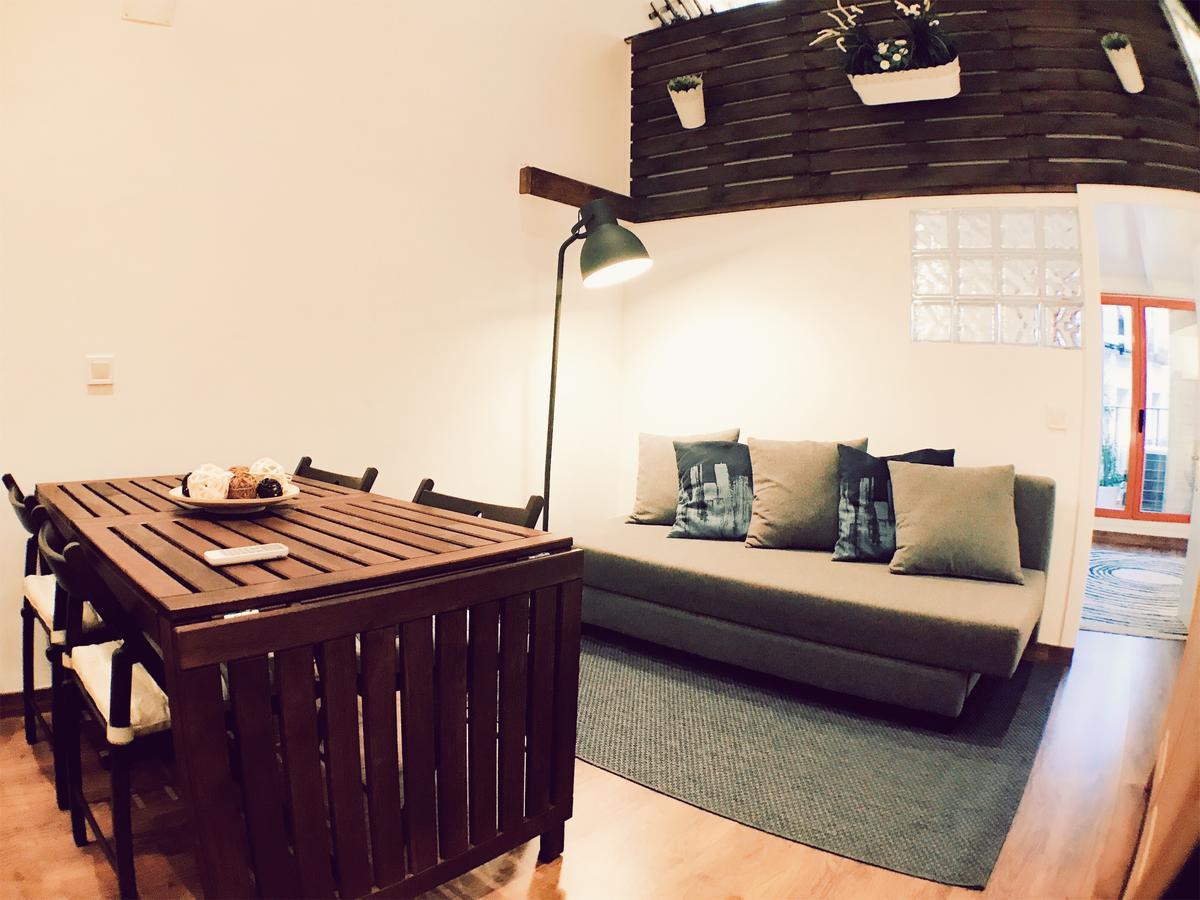 Lollipop Flats City Center Suite II มาดริด ภายนอก รูปภาพ